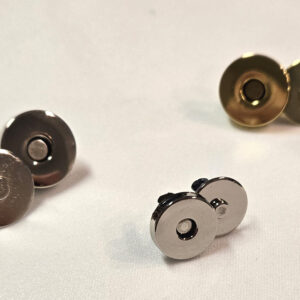 Magnets, Clamp-in style, 3/4" wide, 2 colors